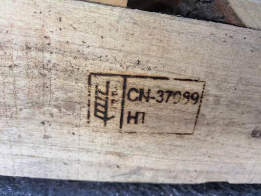 BLR-895 低いb*値と適度な吸油性を備えた高白色ルチル酸化チタン顔料